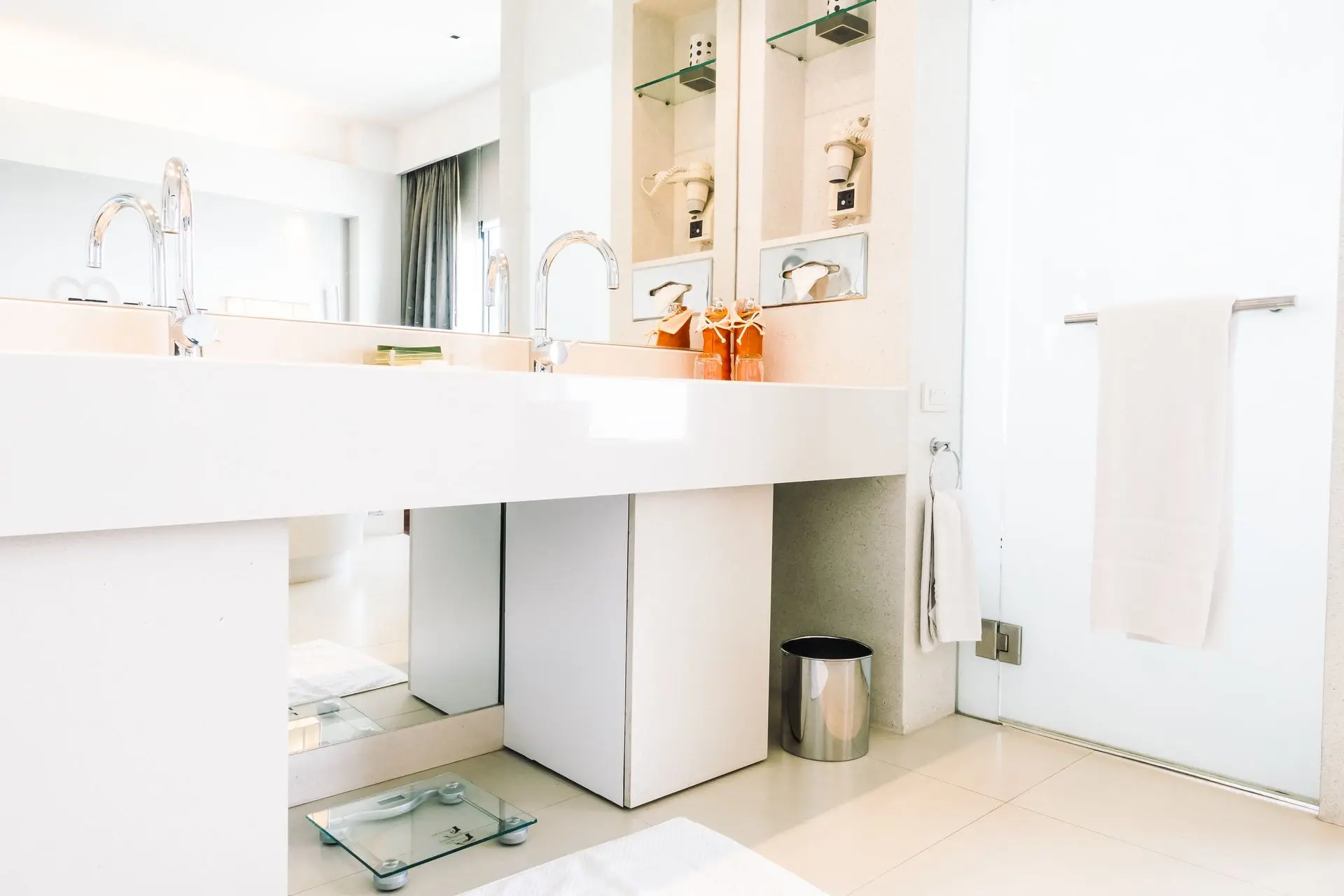 bathroom cabinet